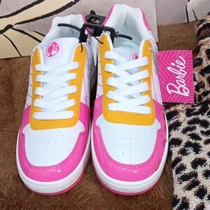 Barbie gymshoes for women